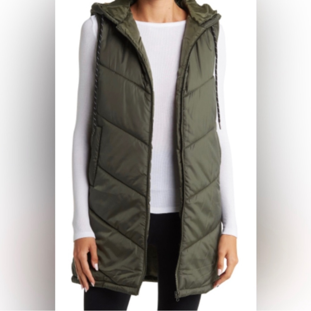 Z by Zella Olive Green Puffer Hooded Sleeveless Vest Size Large